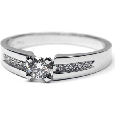 Klenoty Budín Ručně vyrobený zásnubní prsten s diamanty z bílého zlata J 28379 17