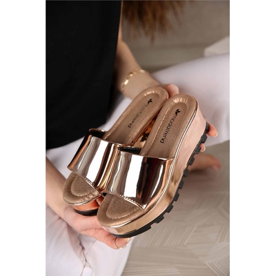 Moda Trend Дамски чехли с висока подметка - Бакър 299581 (299581_Бронз)