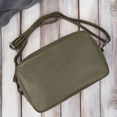 Paolo Peruzzi kabelka z prírodnej kože zelená