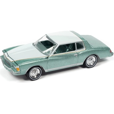 Johnny Lightning Chevrolet Monte Carlo 1979 1:64