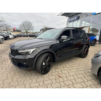 Volvo XC40 B3 Plus DKG Plus Black Edition 120 kW