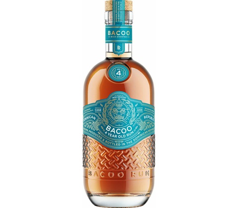 Bacoo 4y Rum 40% 0,7 l (kartón)