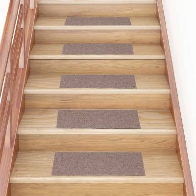 vidaXL Изтривалки за стълби, самозалепващи се, 30 бр. , 60x25 см, светлокафяви, правоъгълни (3365703)