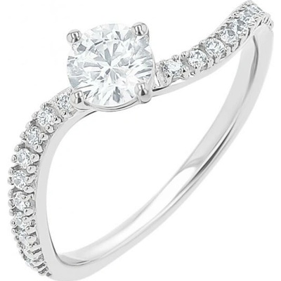 Eppi zásnubný prsteň s round moissanitom a lab grown diamanty Elise R48825