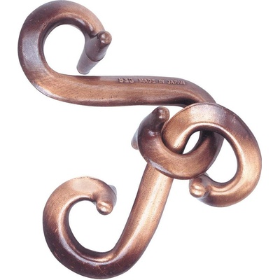 Hanayama S a S