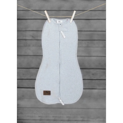 Sleepee Zavinovačka First Step Swaddle svetlo šedá s čiapočkou