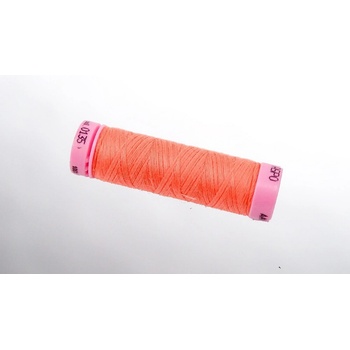 Polyesterová niť - návin 100 m 135