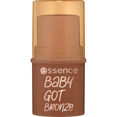 essence baby got bronze bronzer v tyčinke 40 Hazelnut Hug 5,5 g