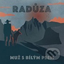 Muž s bílým psem