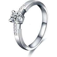 Royal Fashion strieborný rhodiovaný prsteň s drahokamom moissanitom HA XJZ006
