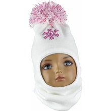 Detská kukla s brmbolcom a vyšívanou vločkou biela