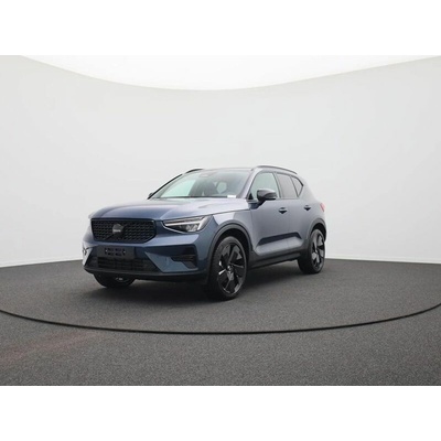 Volvo XC40 B4 Plus 145 kW