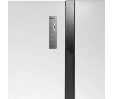 Hisense RS670N4HW1