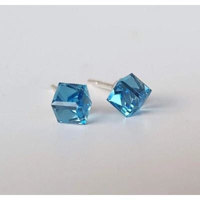 Сребърни обеци проба 925 с кристали Swarovski Cube Crystal Aquamarine