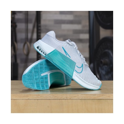 Nike Nike Dámské boty na CrossFit Metcon 9 šedá/zelená – Zboží Dáma