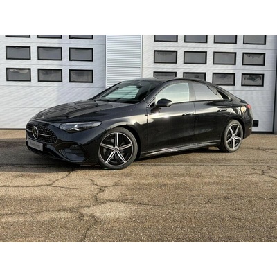 Mercedes-Benz CLA 180 100 kW