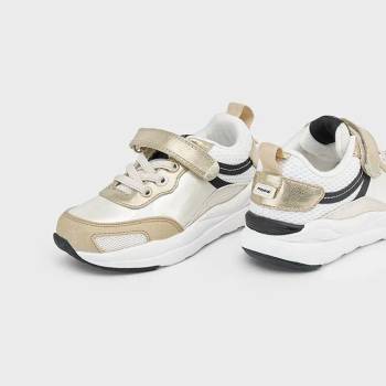 Mayoral Маратонки в бяло със златисти детайли и велкро за мини момиче Майорал