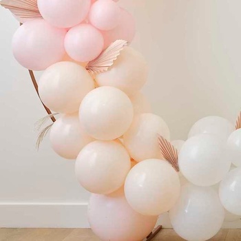 Ginger Ray SADA balónků a doplňků pro balónkovou dekoraci broskvová rose gold bílá