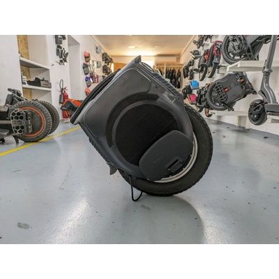 Inmotion V12 – Sleviste.cz