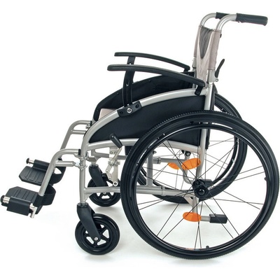 DMA 358-23 vozík invalidní odlehčený šířka sedáku 46