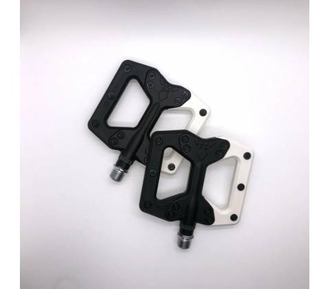 Squidworx Pedal pedále