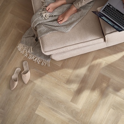 Arbiton Amaron Herringbone Click CA187 Dub Dearwood 1,402 m²