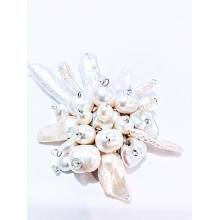 Brož White Pearl