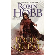 FOOLS QUEST HOBB ROBINPaperback