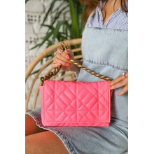 Madamra Chain Quilted Shoulder bag