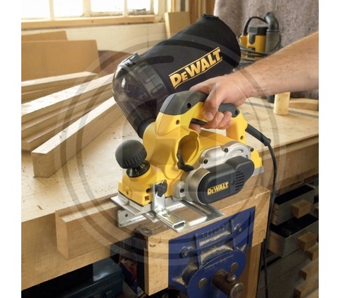 DeWALT D26500