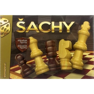 Šachy dřevěné společenská hra