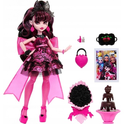 Mattel Monster High Monster Ball Draculaura