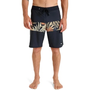Quiksilver Бански гащета Quiksilver Highline Arch 19´´ swimming shorts - Black (Black Panel Blueweed)