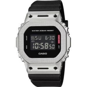 Casio Мъжки Часовник Casio G-SHOCK GM-5600M-1ER с Безел от Неръждаема Стомана и Водоустойчивост 200 м Часовници