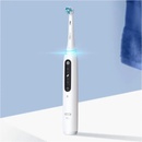 Image 1 of Oral-B iO Series 5 white