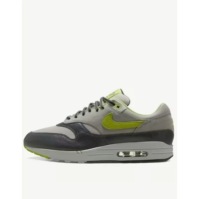 Nike x Huf Air Max 1 Shoes Grey