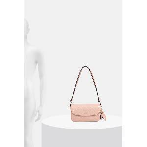 GUESS чанта тип багета дамска от имитация на кожа SALLY (HWQG99.21210) - answear - 156,45 лв
