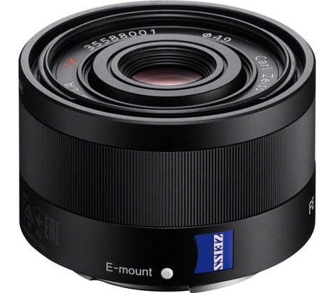 Sony Sonnar T* FE 35mm f/2.8 ZA