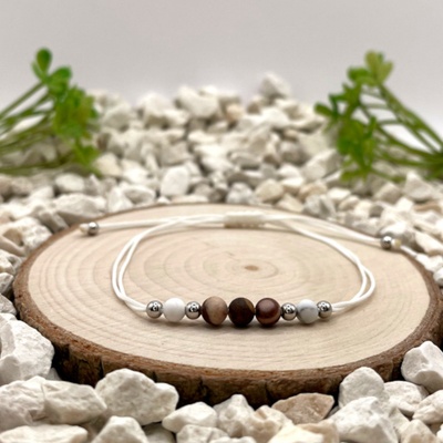 Certom Provázkový náramek se zebřím jaspisem, magnezitem a stříbrnými kuličkami 0113