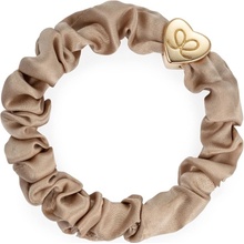 By Eloise London Gold Heart Silk Scrunchie farba Cream