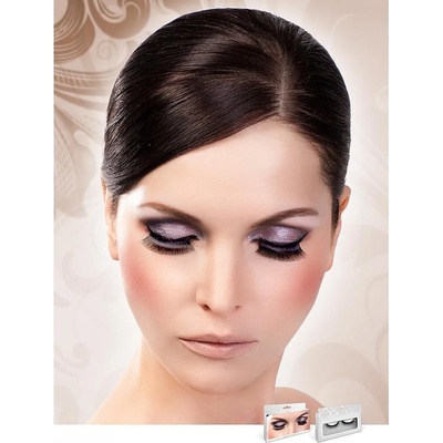 Плътни черни издължени мигли