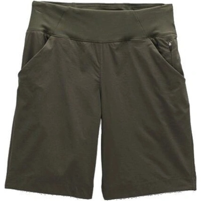 Praha Koen flat front short lady