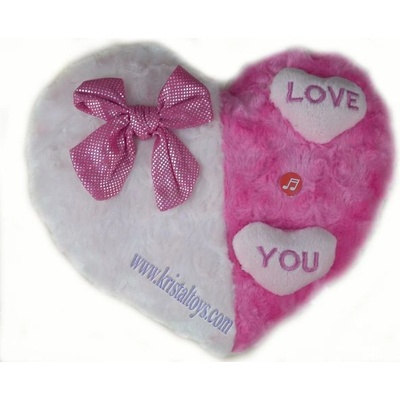 Плюшено сърце с панделка, средно