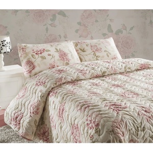 Mijolnir Комплект от ватирано шалте и 2 калъфки за възглавници Eponj Home Care Pink, 240 x 220 cm - Mijolnir (143EPJ69278)