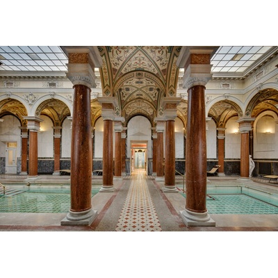 Wellness pobyt se snídaní v luxusním hotelu Nové Lázně***** s římskými lázněmi i saunovým světem pro 2 osoby