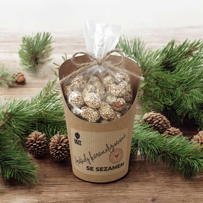 Nutworld Arašídy karamelizované se sezamem v celofánku a kelímku 180 g