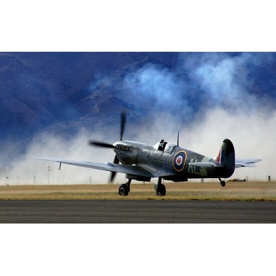 Letecký bojový simulátor Spitfire Mk.IX v Praze