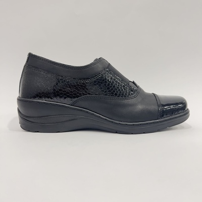 Loretta Анатомични дамски обувки Loretta от естествена кожа в черен цвят 7112-224