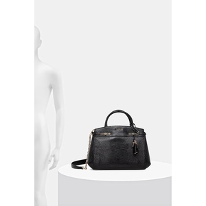 GUESS Чанта MELINDA (HWKL99.33060) - answear - 170,14 лв