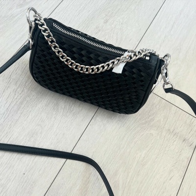 Michael Kors pochette crossbody čierna